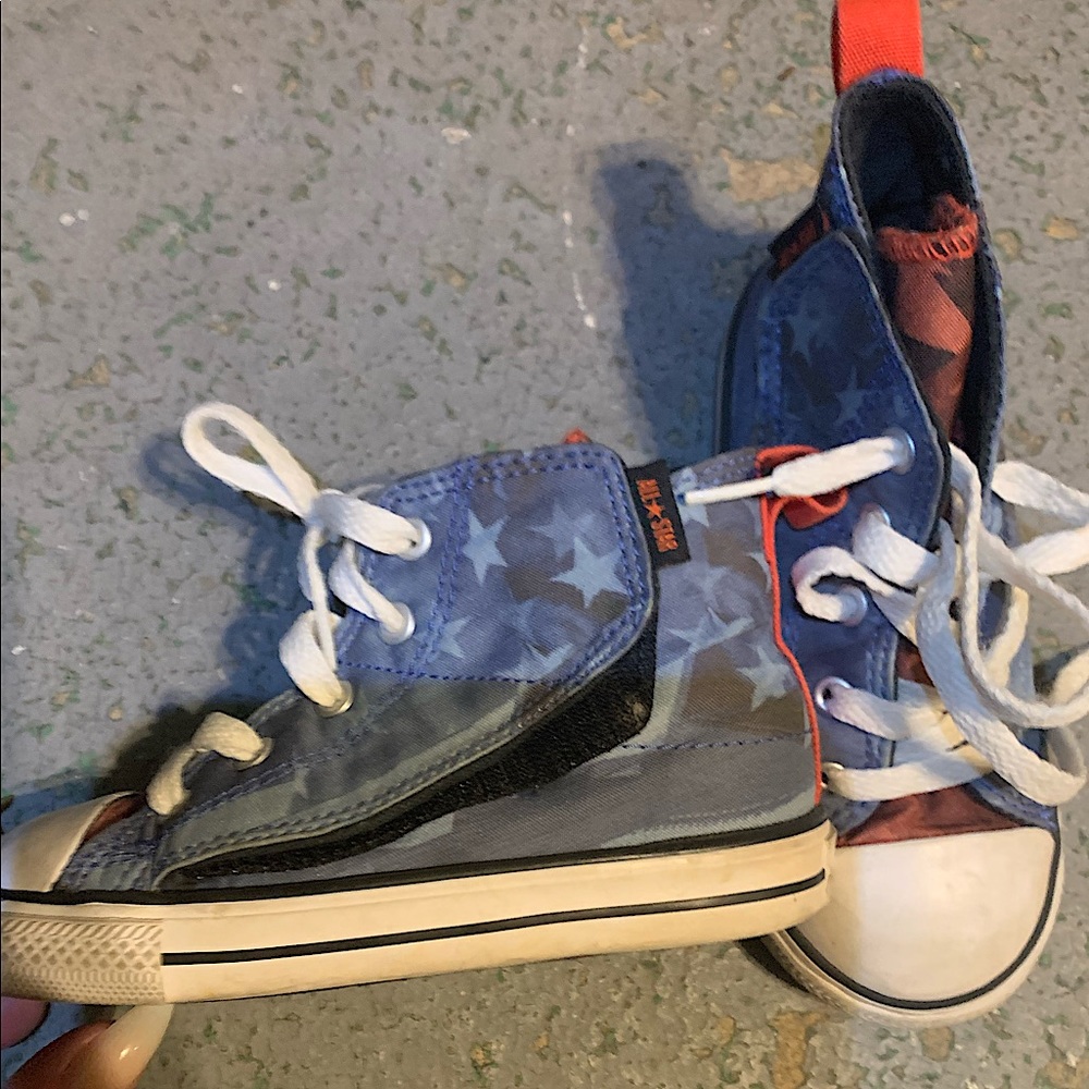 Converse Velcro and lace up boys high tops size 9